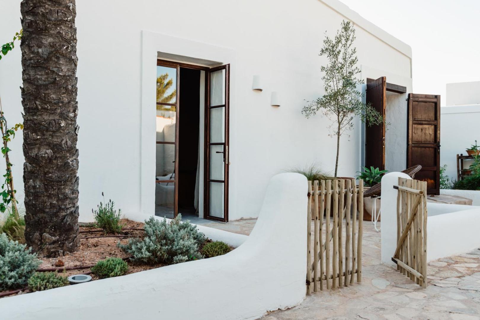 Aguamadera Villa Santa Eularia des Riu Luaran gambar
